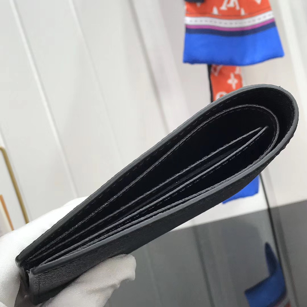 LV MULTIPLE wallet M60895 