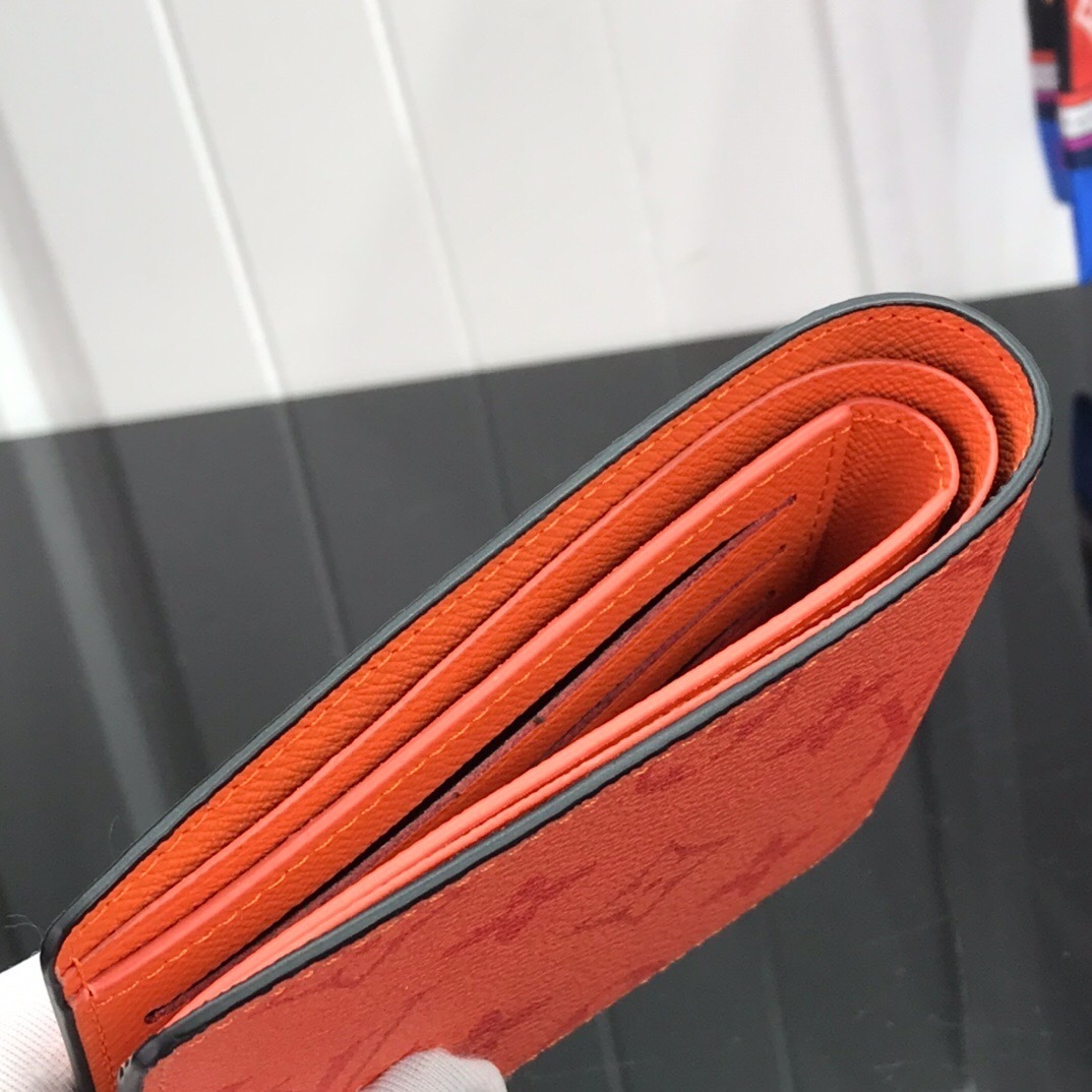 LV MULTIPLE wallet M60895LC 