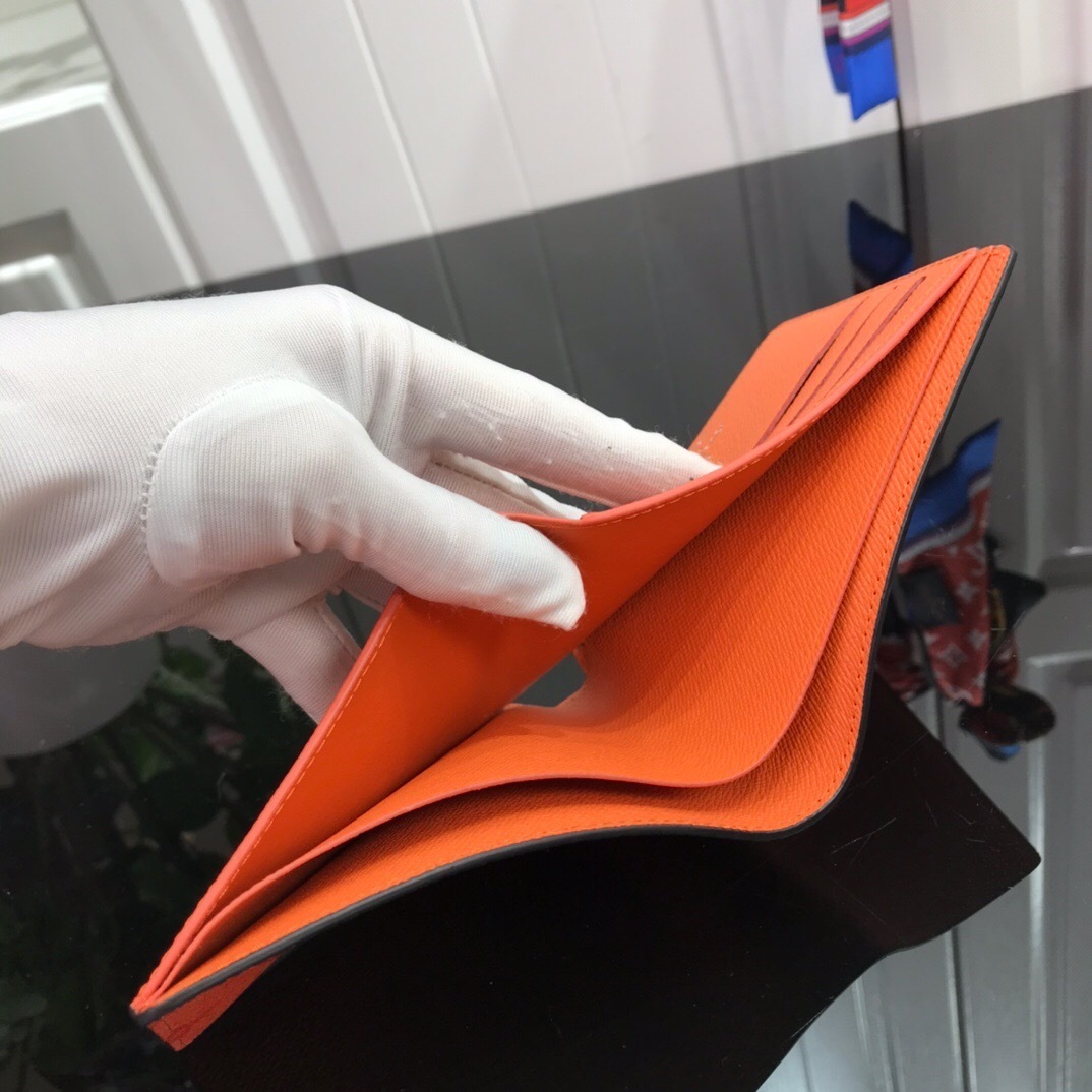 LV MULTIPLE wallet M60895LC 