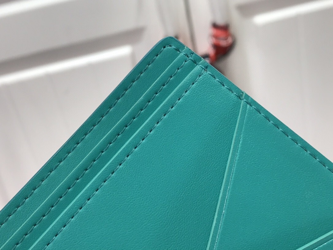 LV MULTIPLE wallet M60895LP 