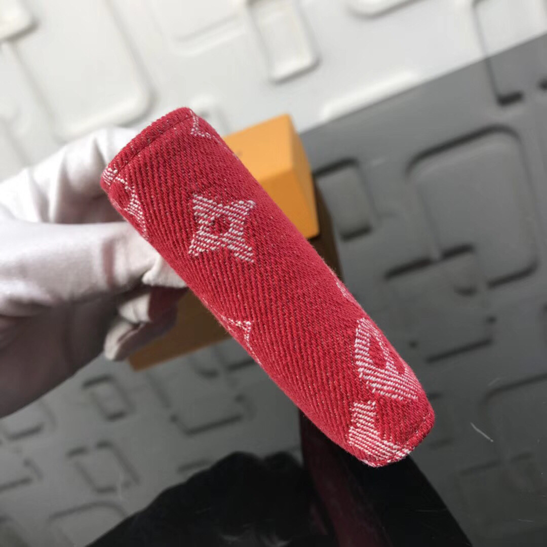 LV MULTIPLE wallet M60895NZ