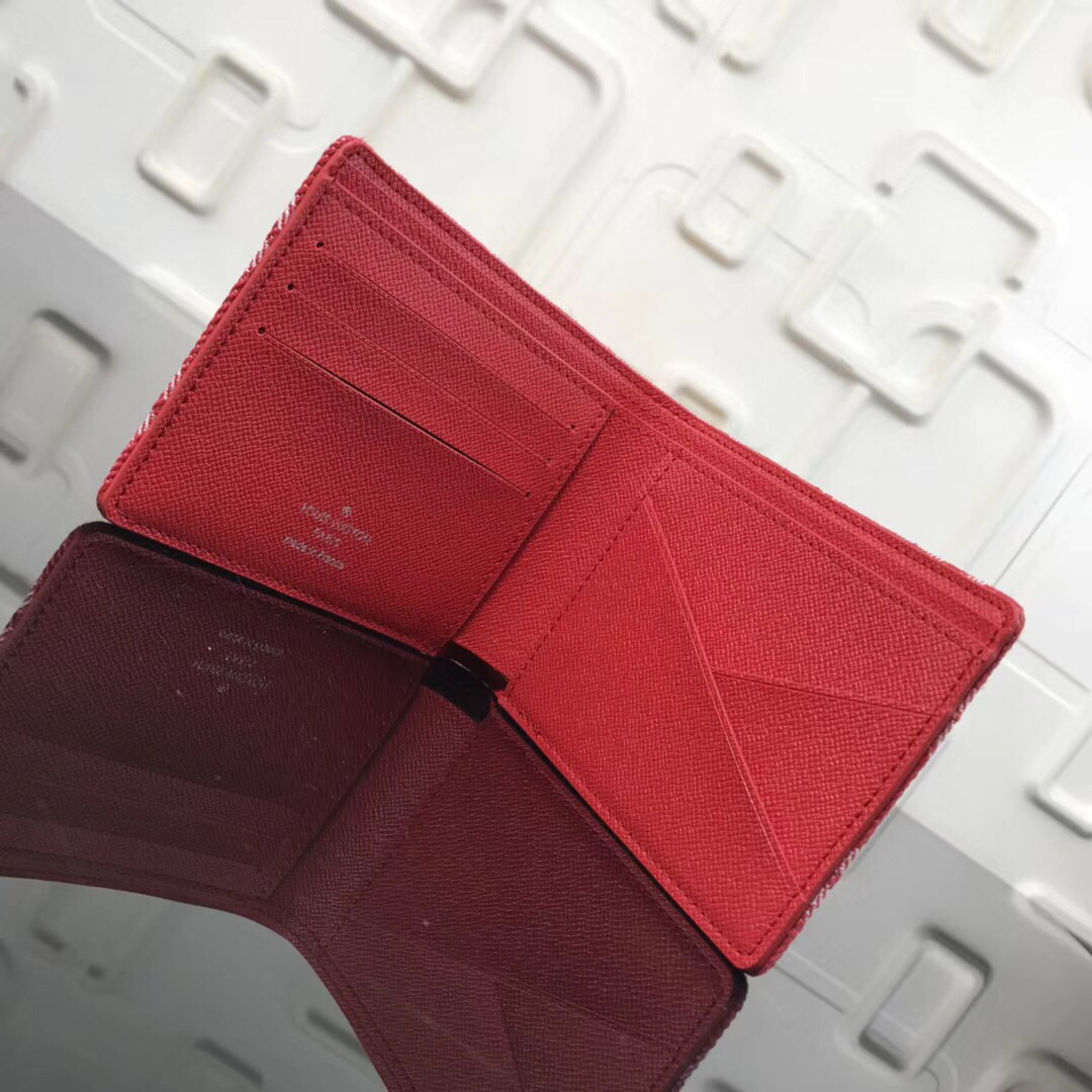 LV MULTIPLE wallet M60895NZ