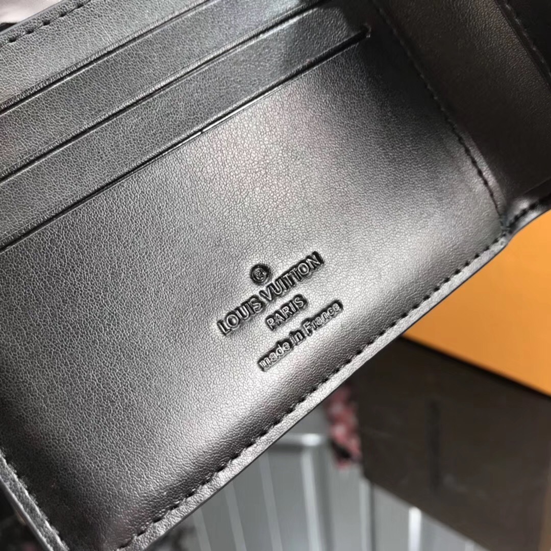 LV MULTIPLE wallet M60895YG 