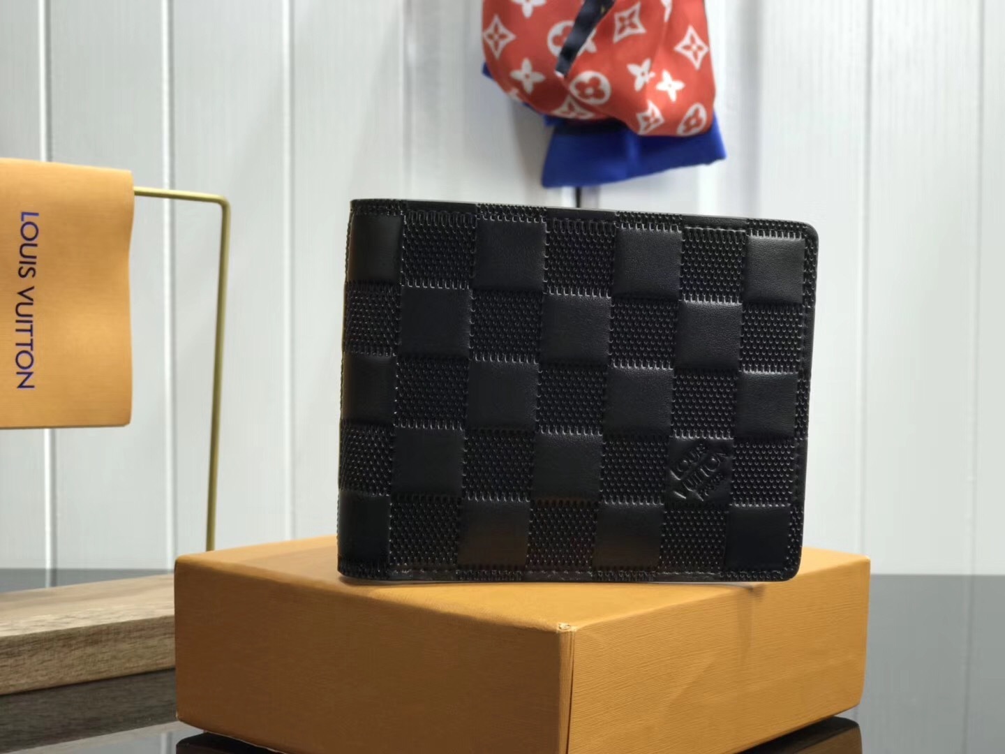 LV MULTIPLE wallet M60895YG