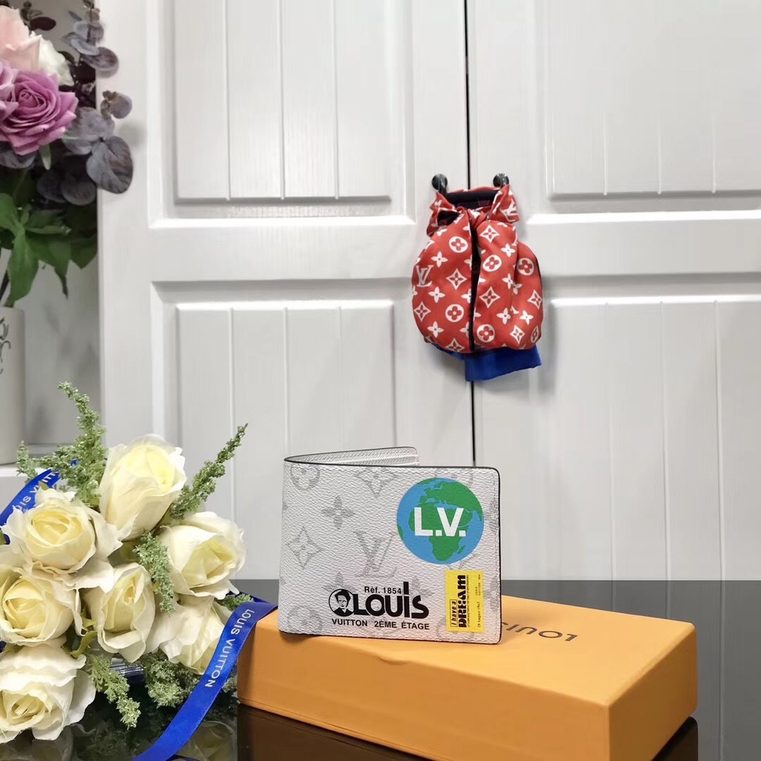 LV MULTIPLE wallet M67819