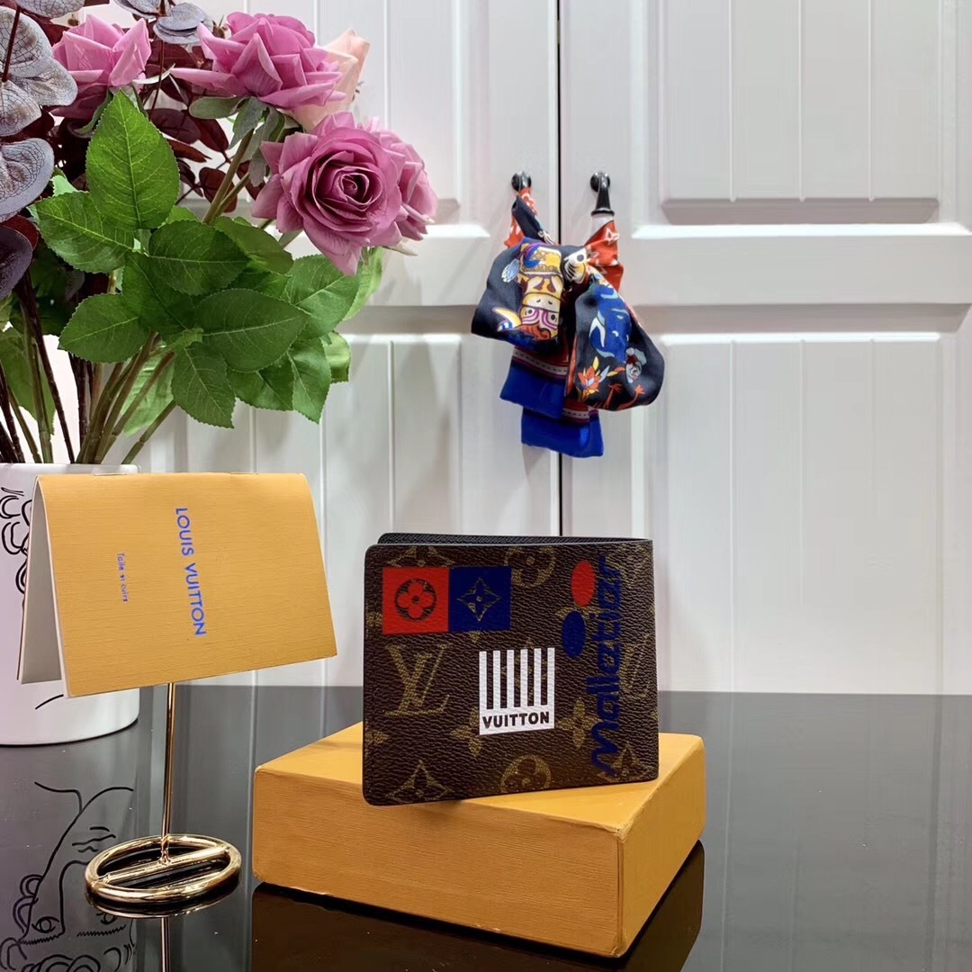LV MULTIPLE wallet M67819