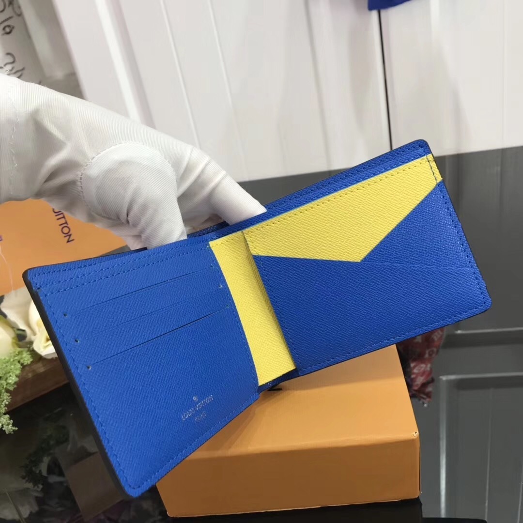 LV MULTIPLE wallet M67896 