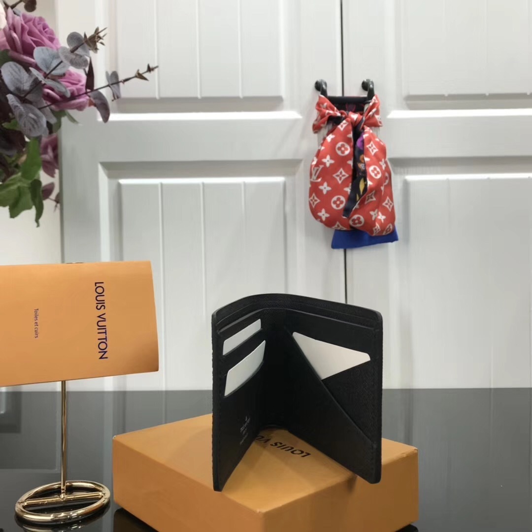 LV MULTIPLE wallet M67907