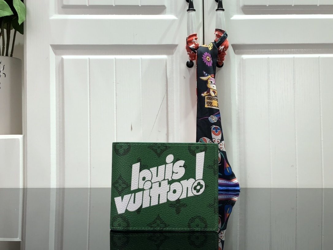 LV MULTIPLE wallet M80850