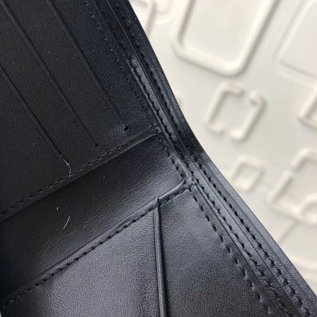 LV multiple wallet N60121