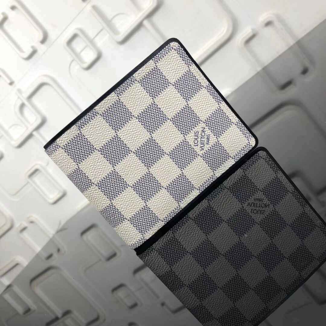 LV multiple wallet N60121