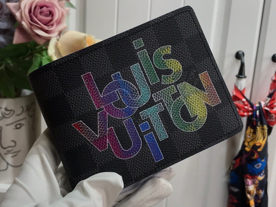 LV MULTIPLE wallet N60302