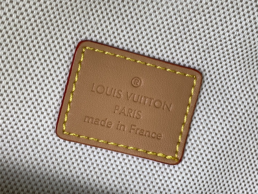 LV MULTIPOCKET N40735