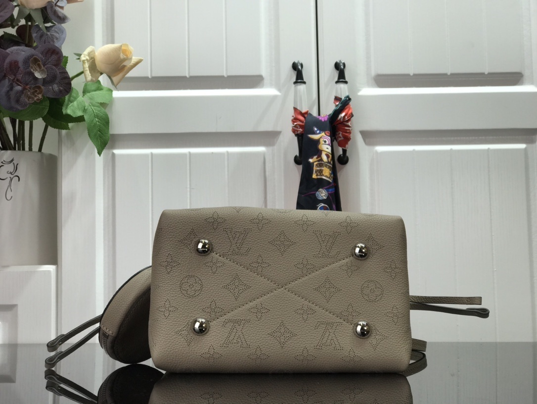 LV MURIA BAG M55799