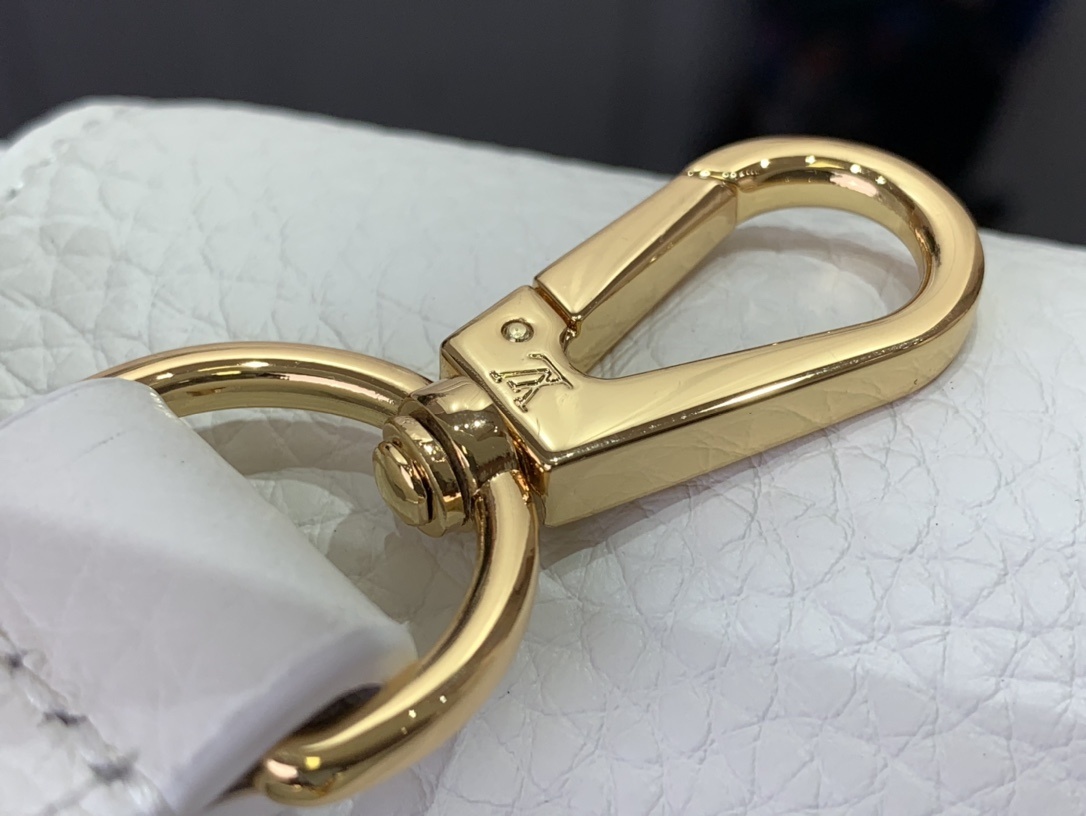 LV MY CAPUCINES K00014