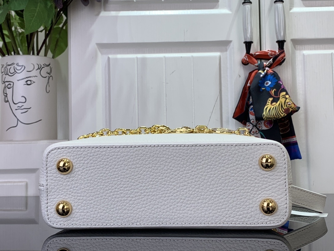 LV MY CAPUCINES K00014