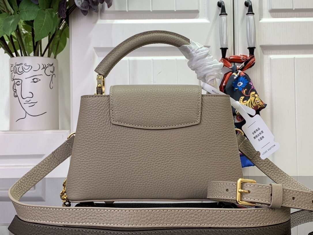 LV MY CAPUCINES K00014