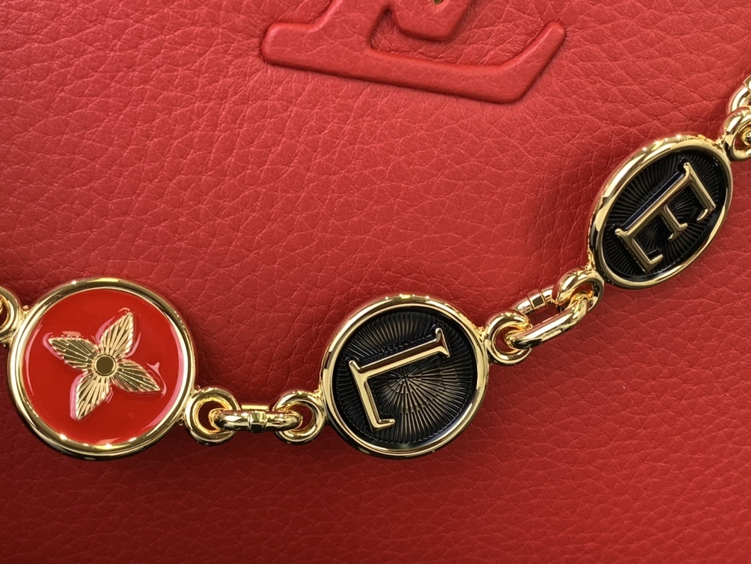 LV MY CAPUCINES K00014