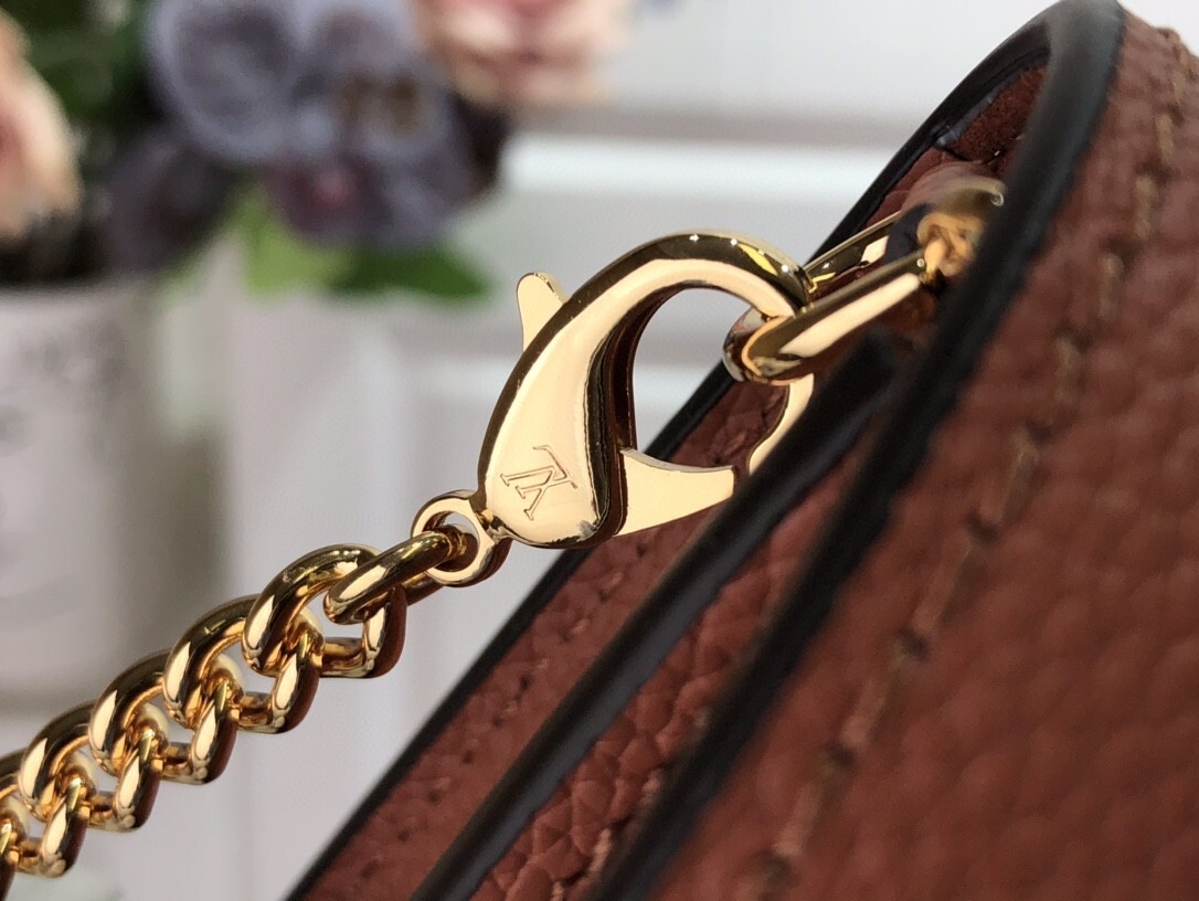 LV MYLOCKME CHAIN POCHETTE M81436