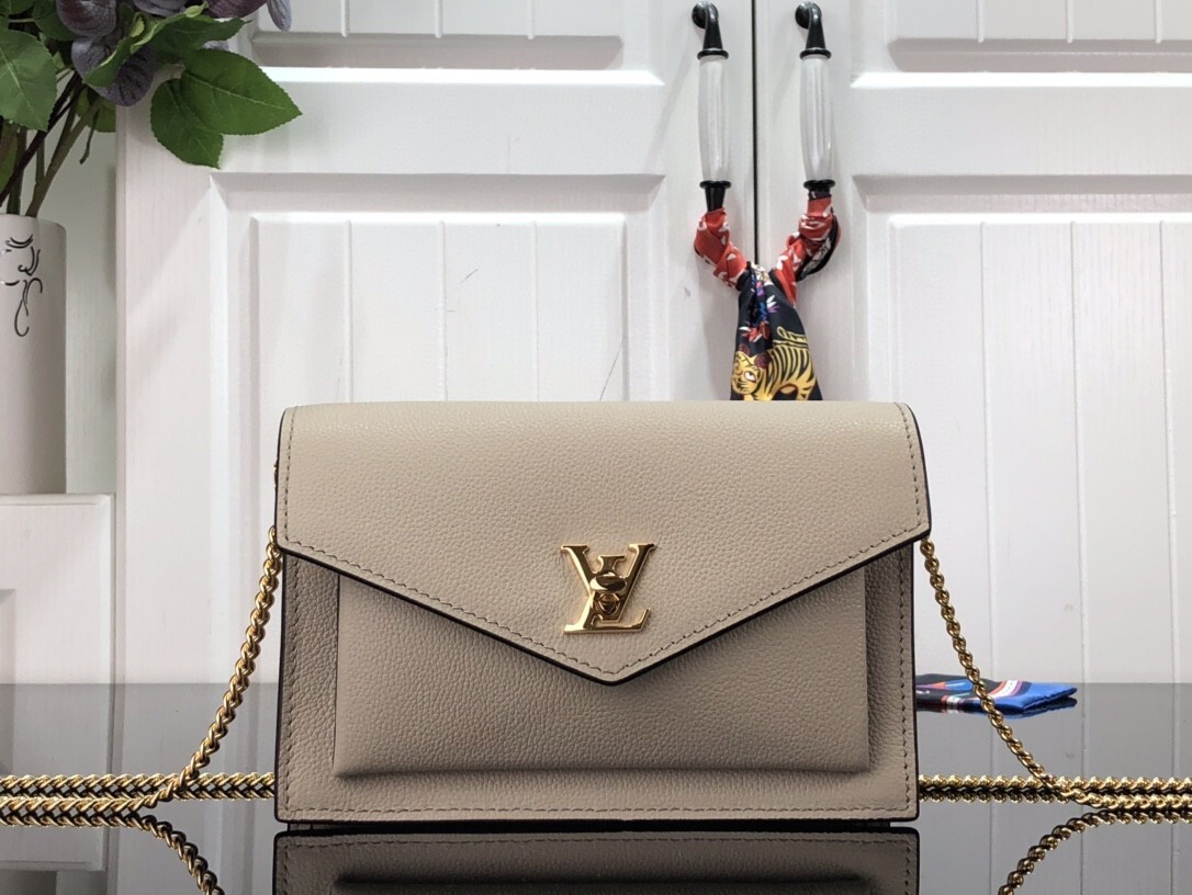 LV MYLOCKME CHAIN POCHETTE M81436