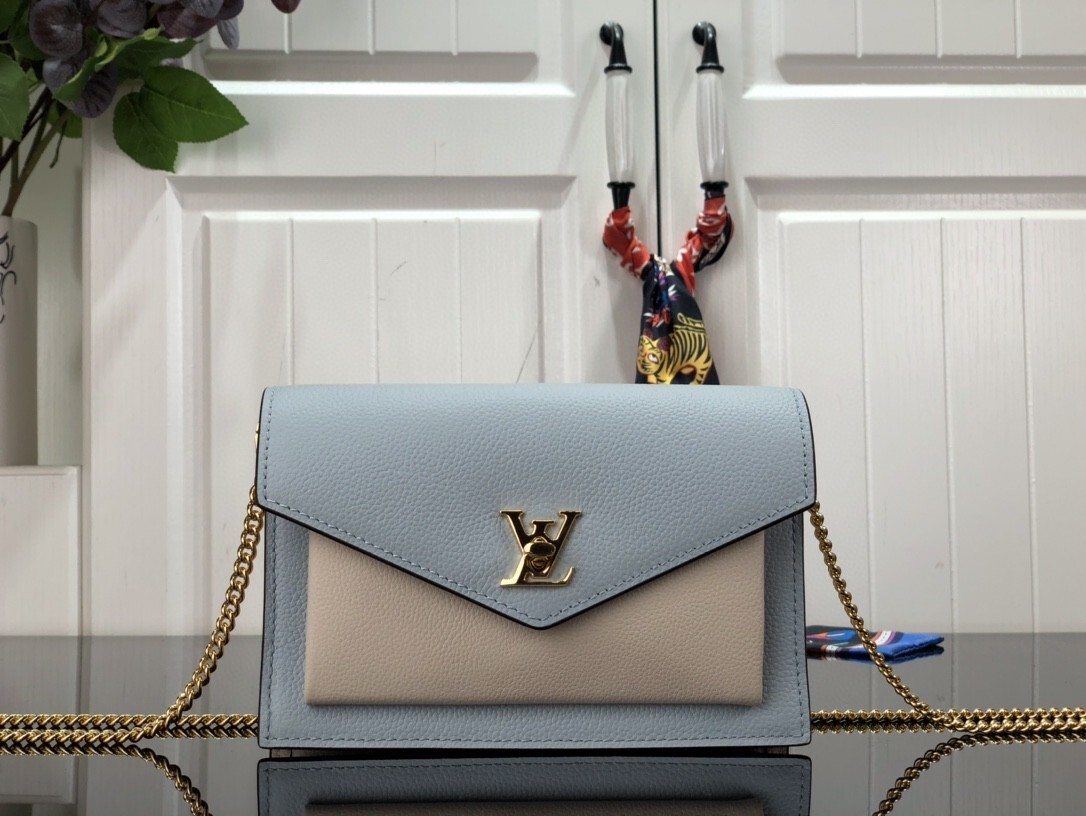 LV MYLOCKME CHAIN POCHETTE M81436