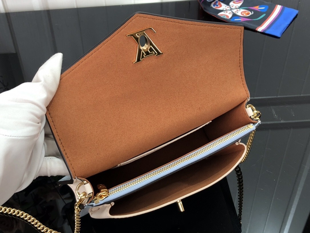 LV MYLOCKME CHAIN POCHETTE M81436