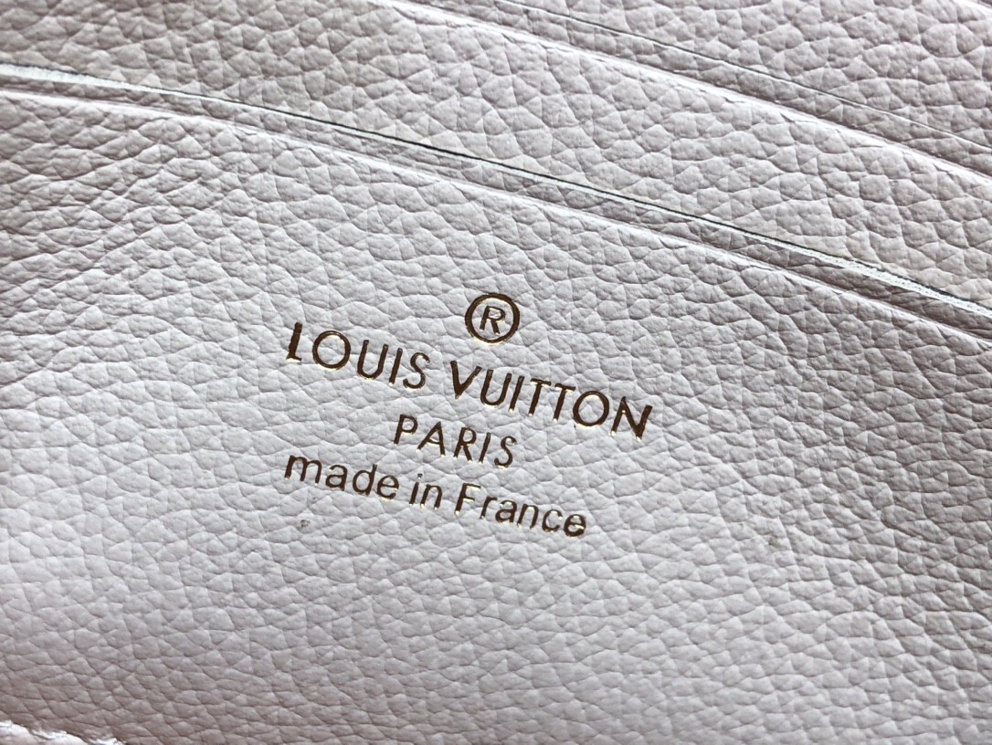 LV MYLOCKME CHAIN POCHETTE M81436