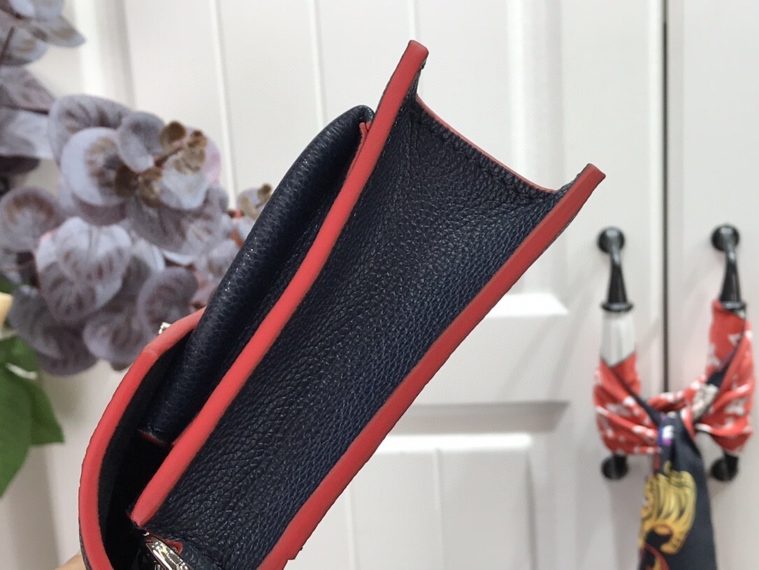 LV MYLOCKME CHAIN POCHETTE M81436