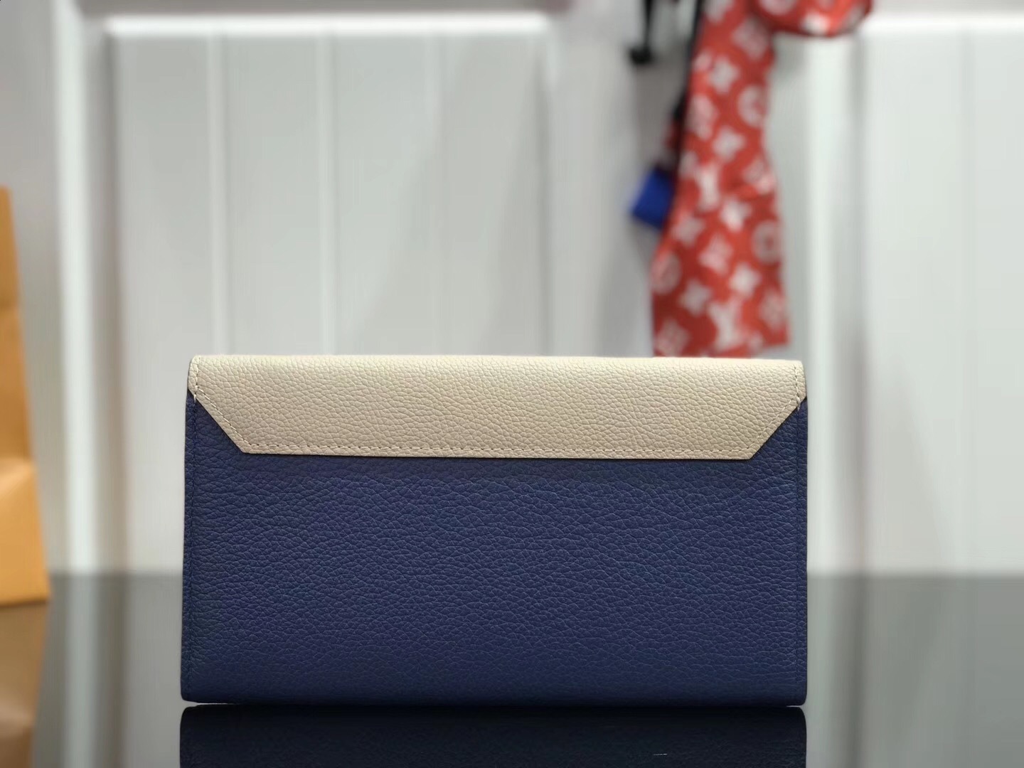 LV MYLOCKME wallet M62328FN