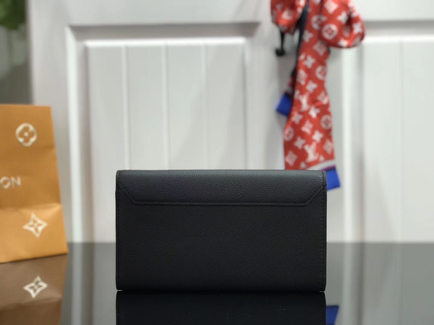 LV MYLOCKME wallet M62328FN