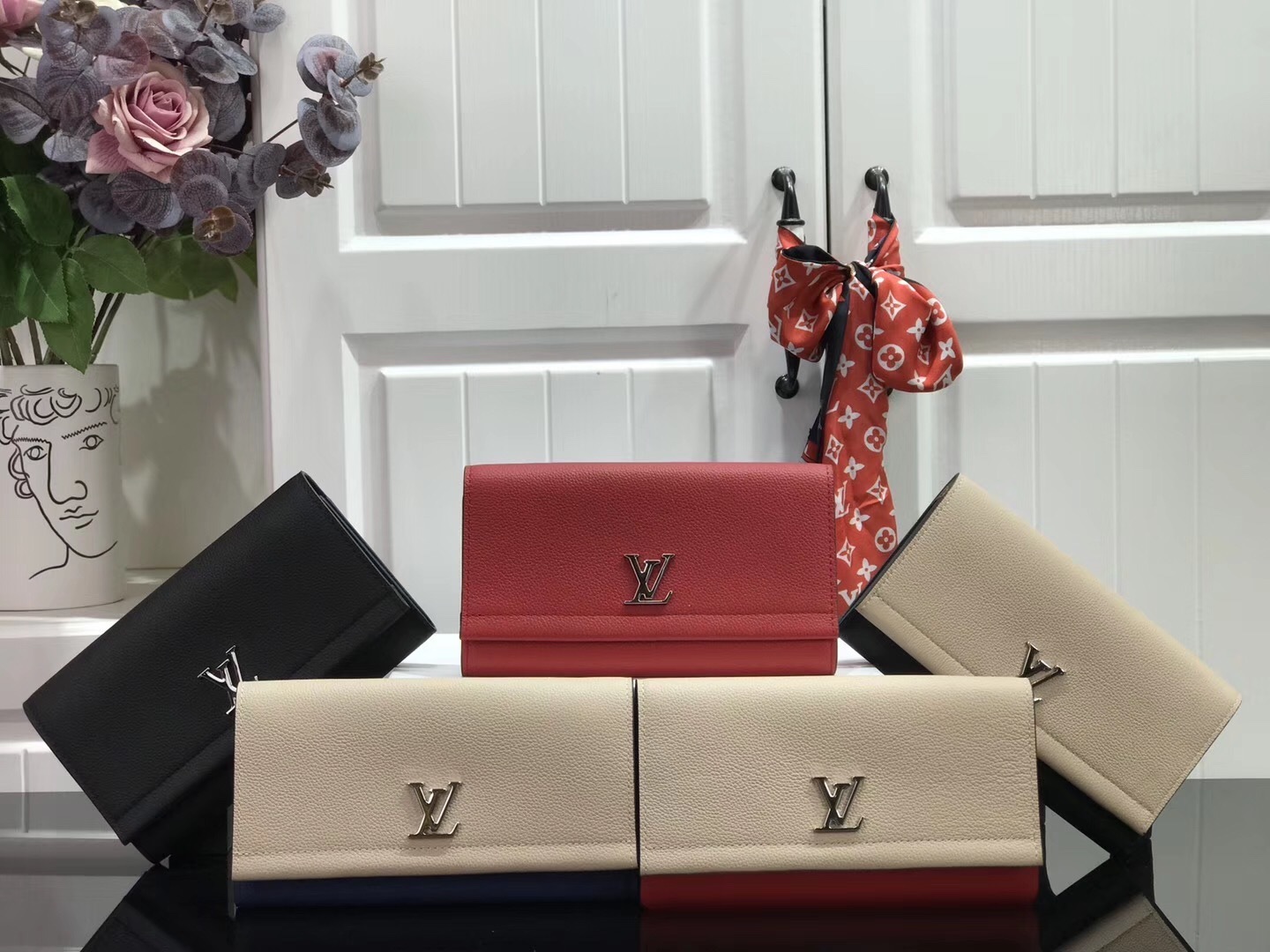 LV MYLOCKME wallet M62328FN