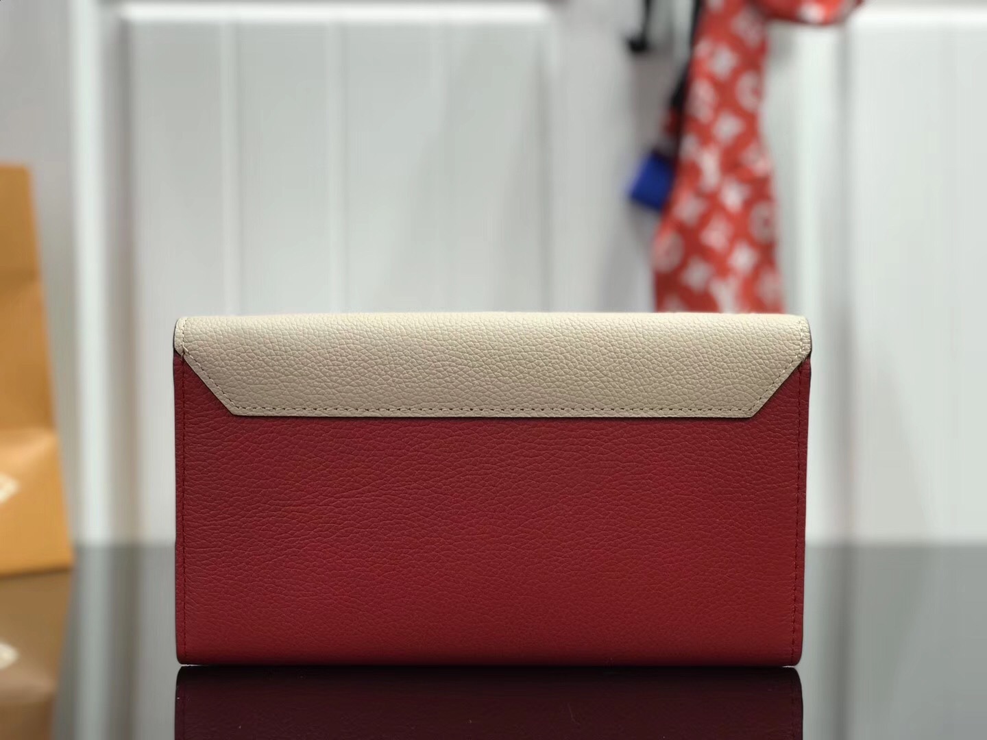 LV MYLOCKME wallet M62328FN