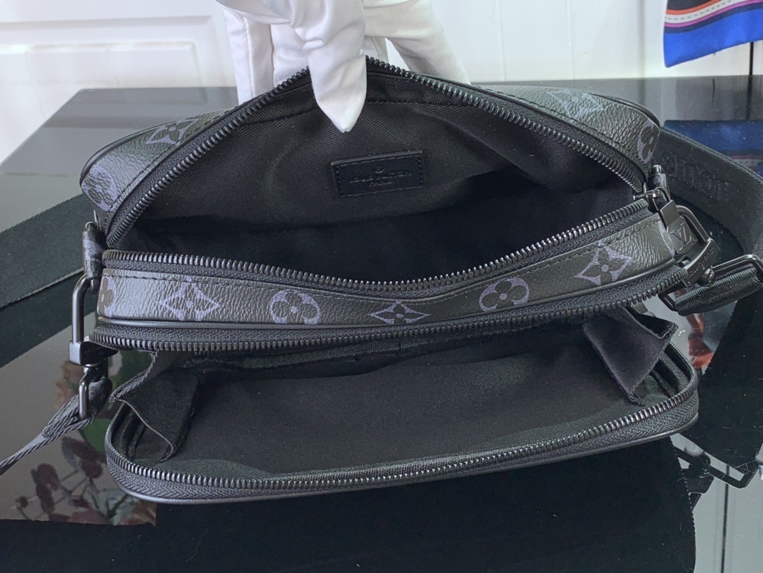 LV NANO ALPHA m30997