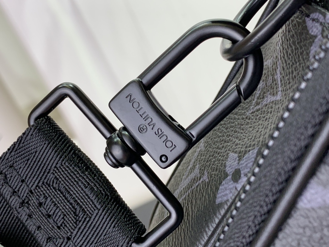 LV NANO ALPHA m30997