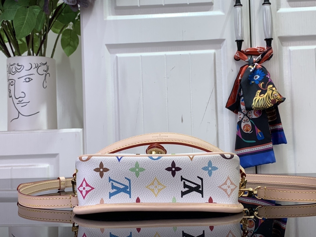 LV Nano Diane M14194