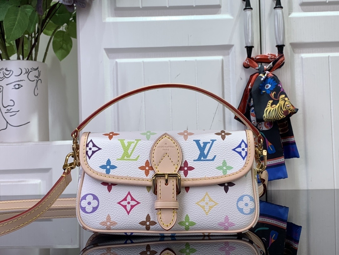 LV Nano Diane M14194