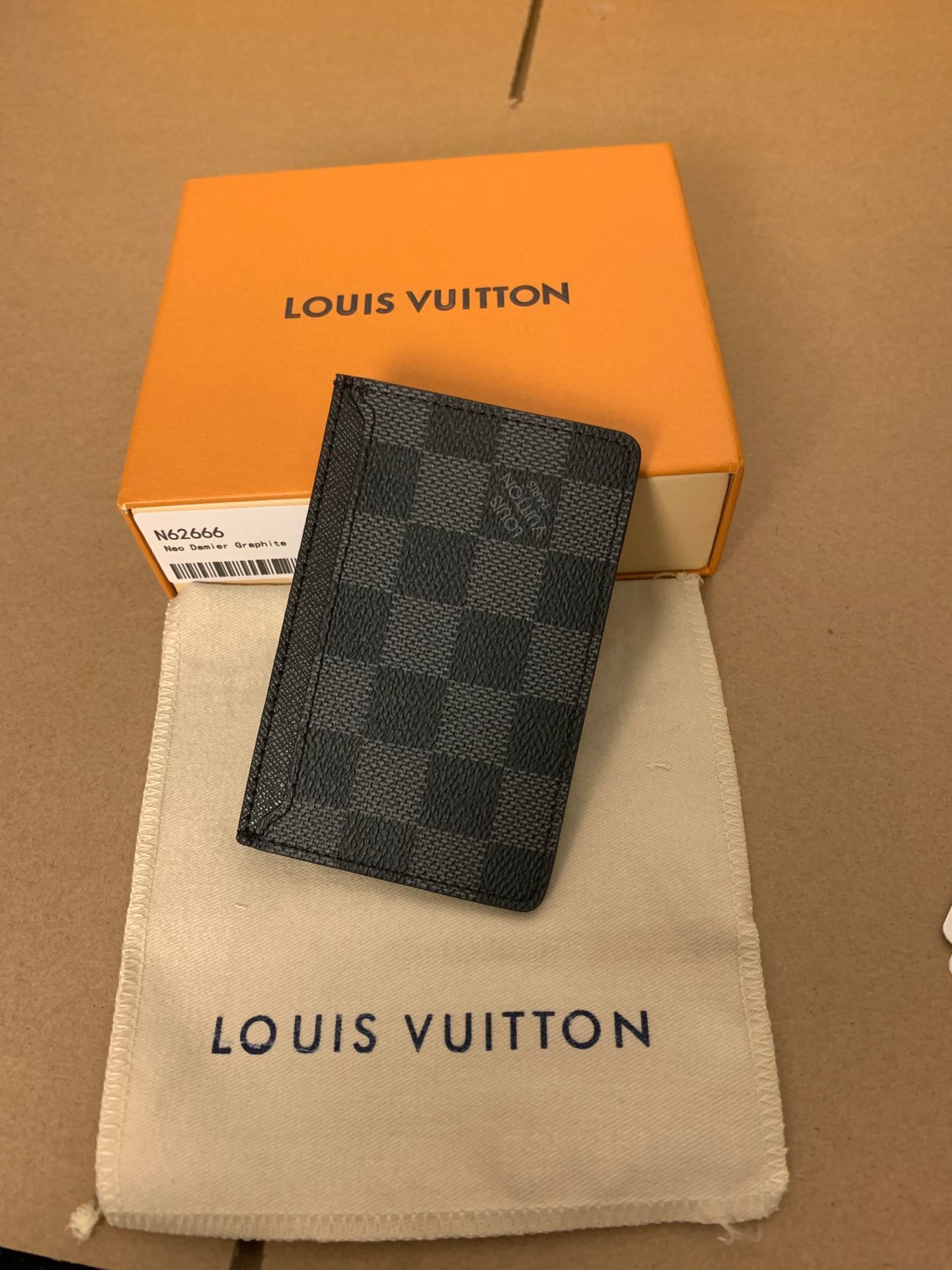 LV NEO PORTE CARTES N62666