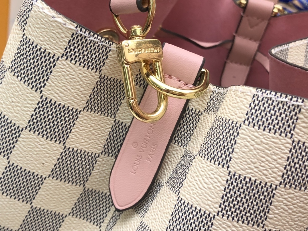 LV NEONOE BAG M44022C