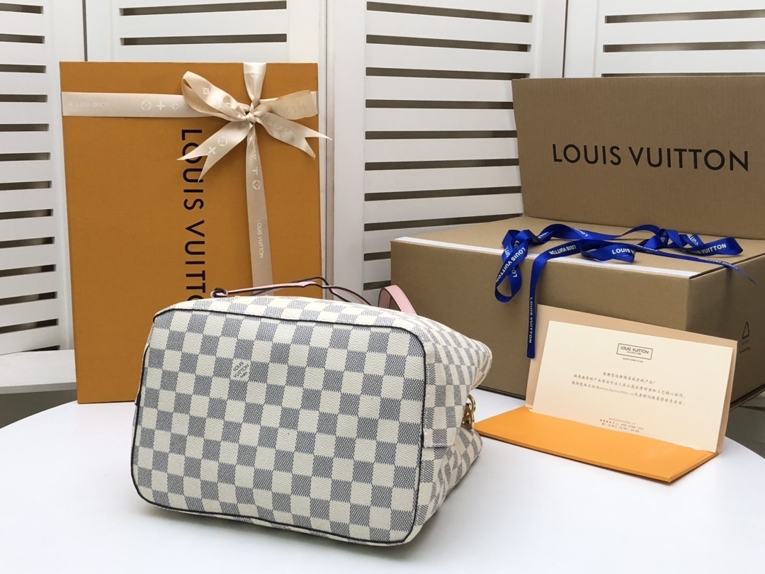 LV NEONOE BAG M44022C