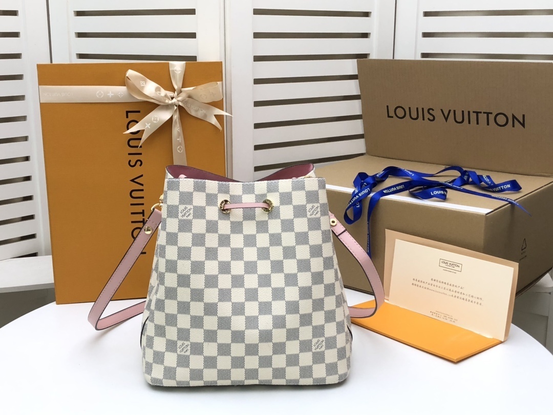 LV NEONOE BAG M44022C