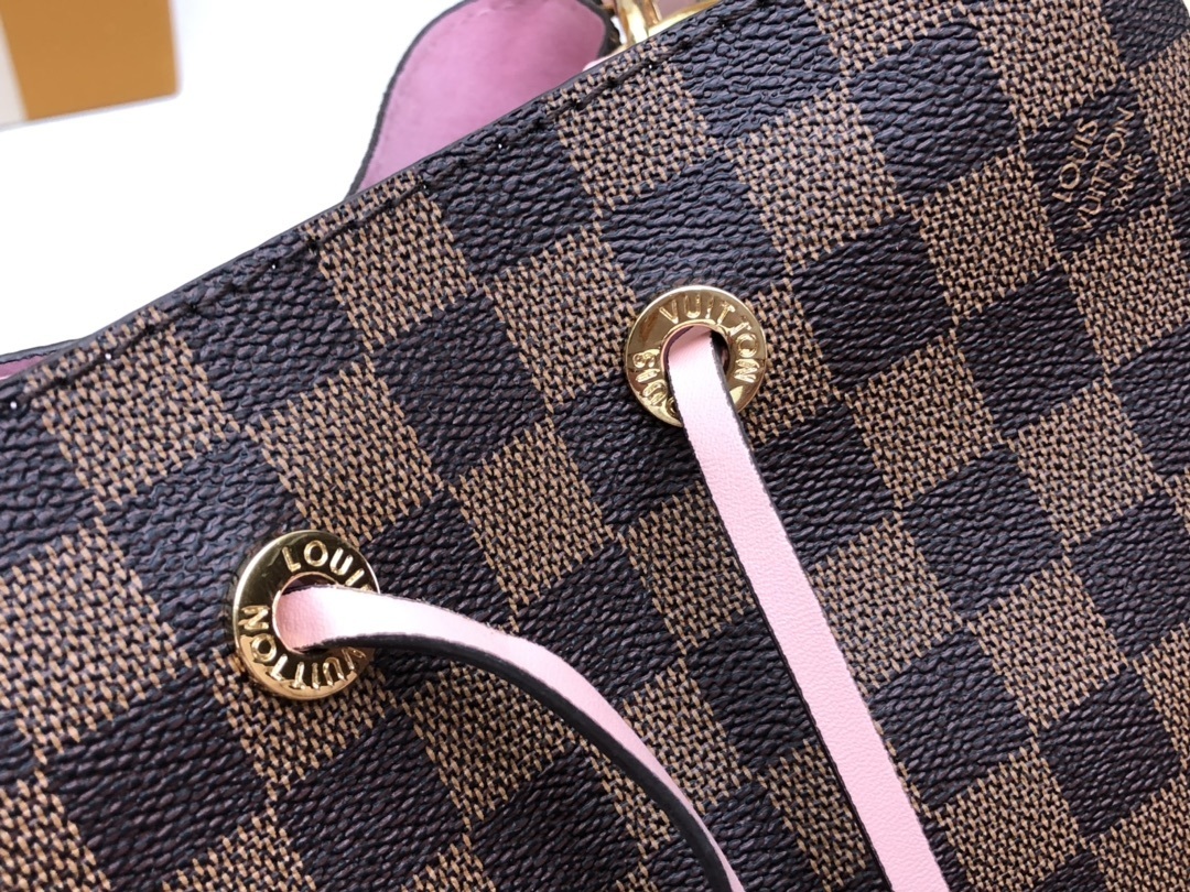LV NEONOE BAG M44022C