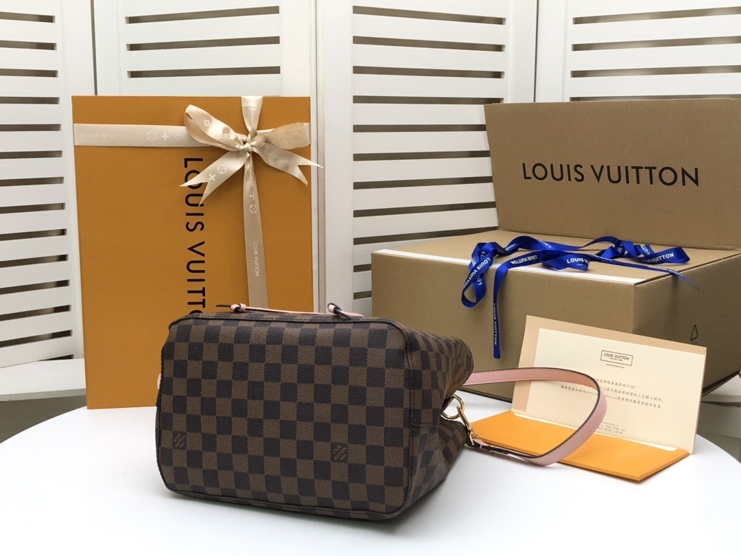 LV NEONOE BAG M44022C