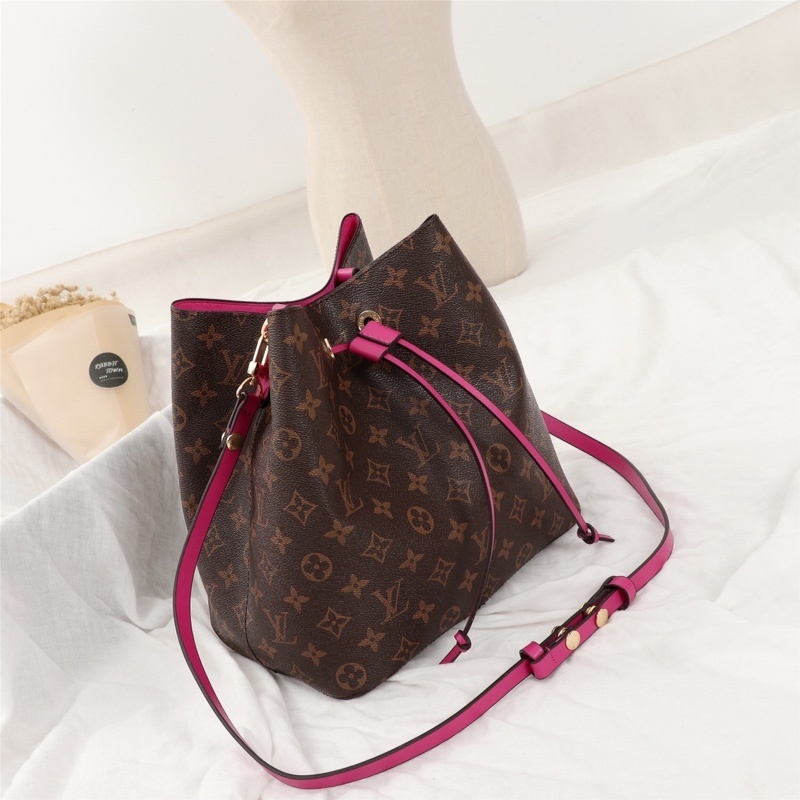 LV NEONOE BAG M44022C