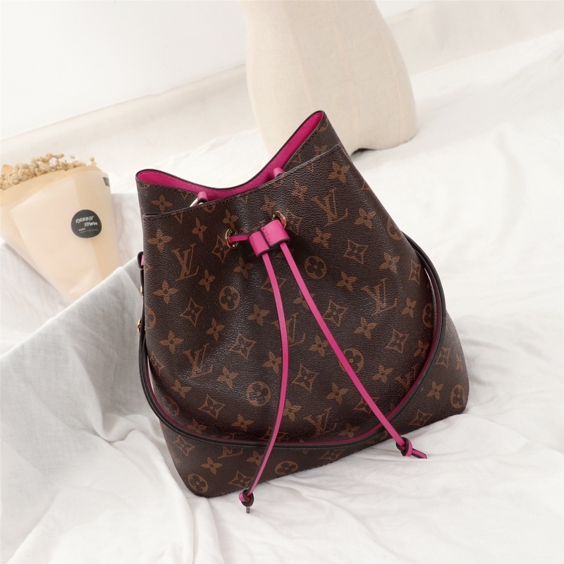 LV NEONOE BAG M44022C