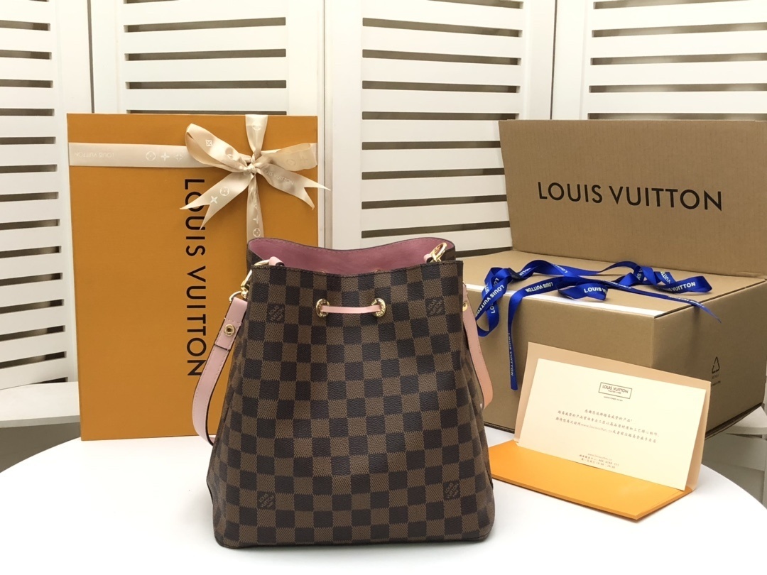 LV NEONOE BAG M44022C
