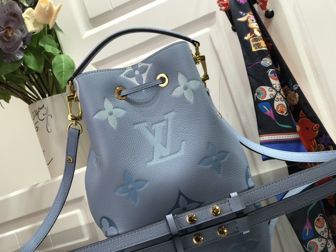 LV NEONOE BB M45716
