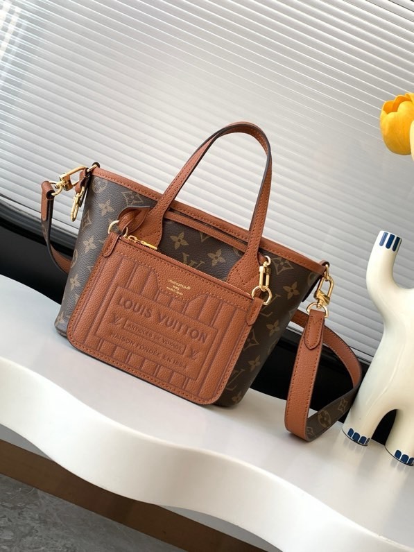 LV Neverfull 4106S 