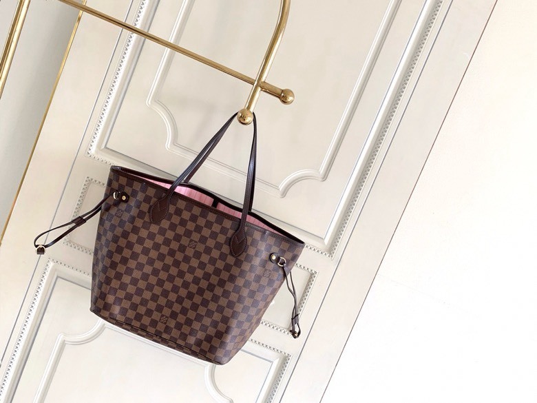 LV Neverfull 4106S 