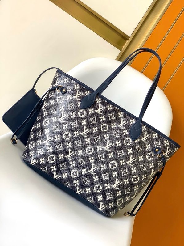 LV Neverfull 4106S 