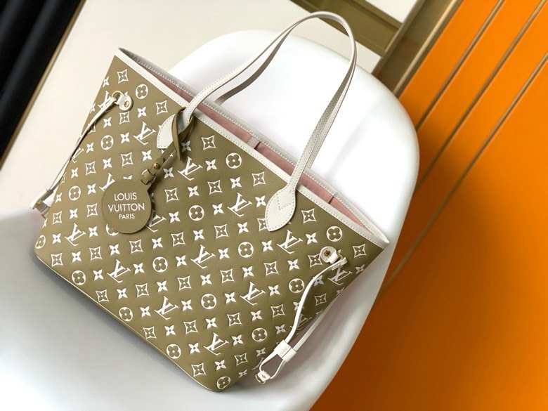 LV Neverfull 4106S 
